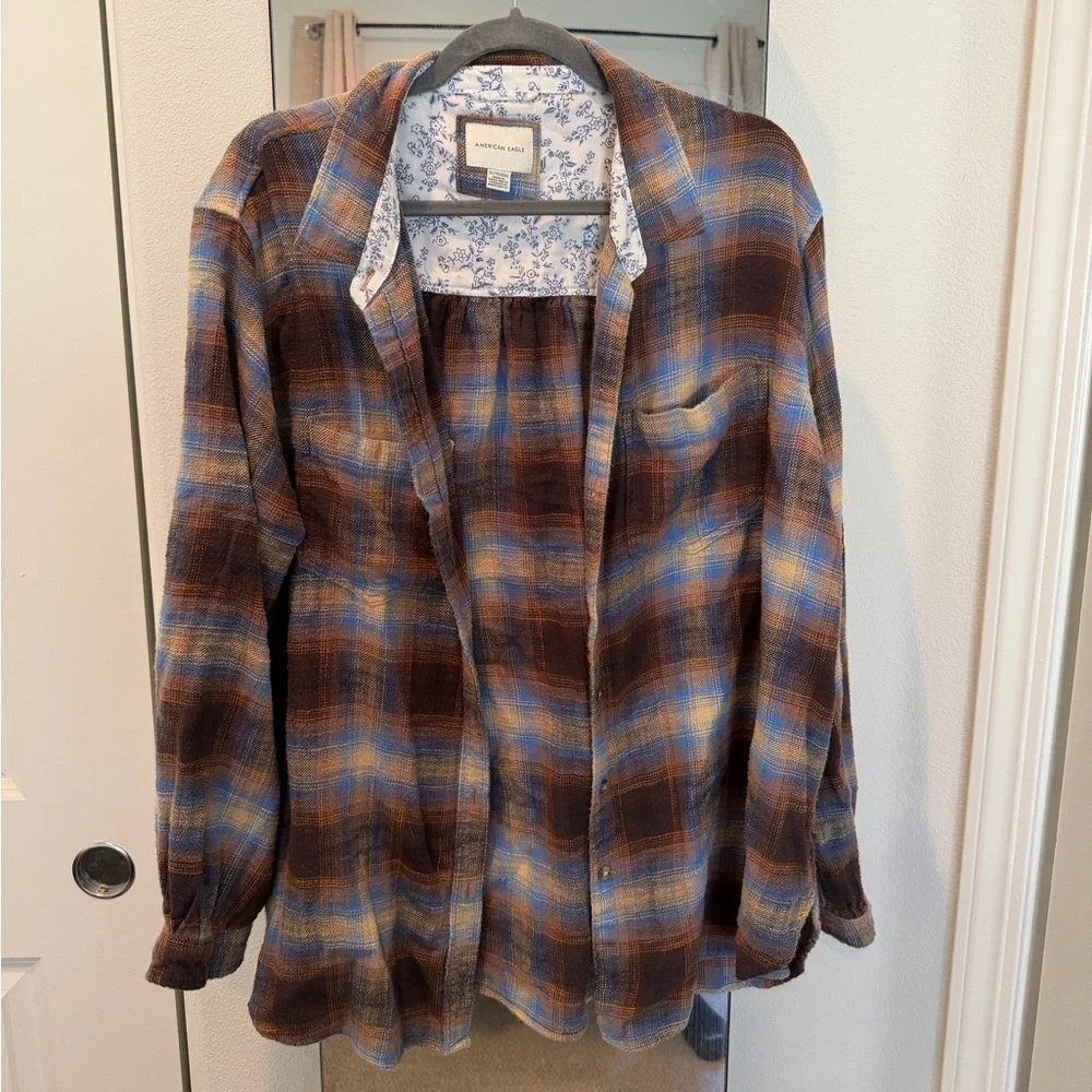American Eagle Outfitters Plaid Shirt with Floral Lining - Picture 1 of 5